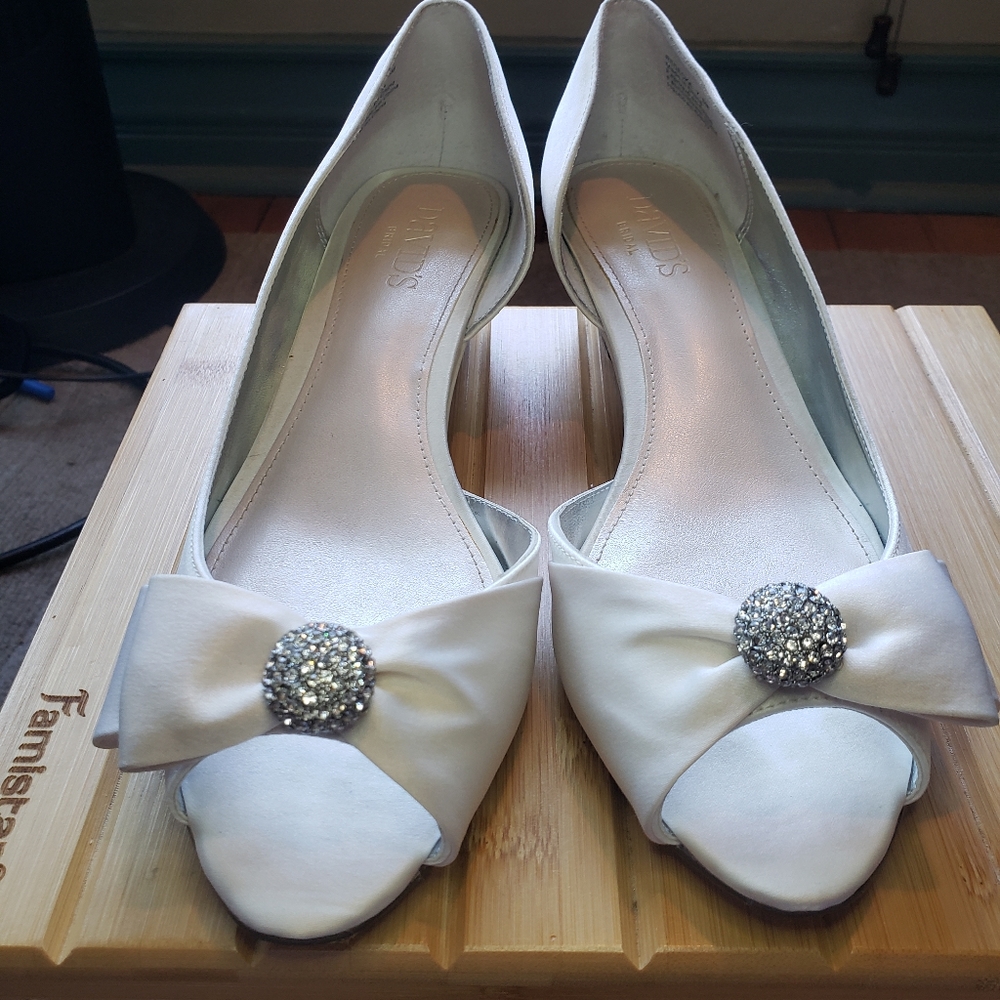 David's Bridal women's 7.5 beige low heel wedge
